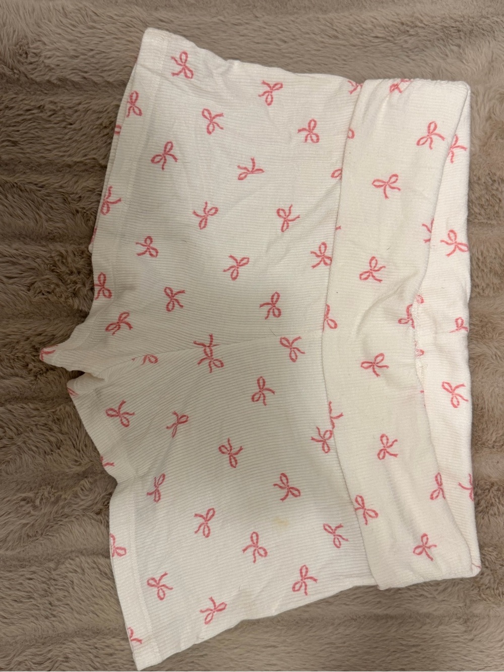 Aeropostale White Knit Shorts with Pink Bow Print